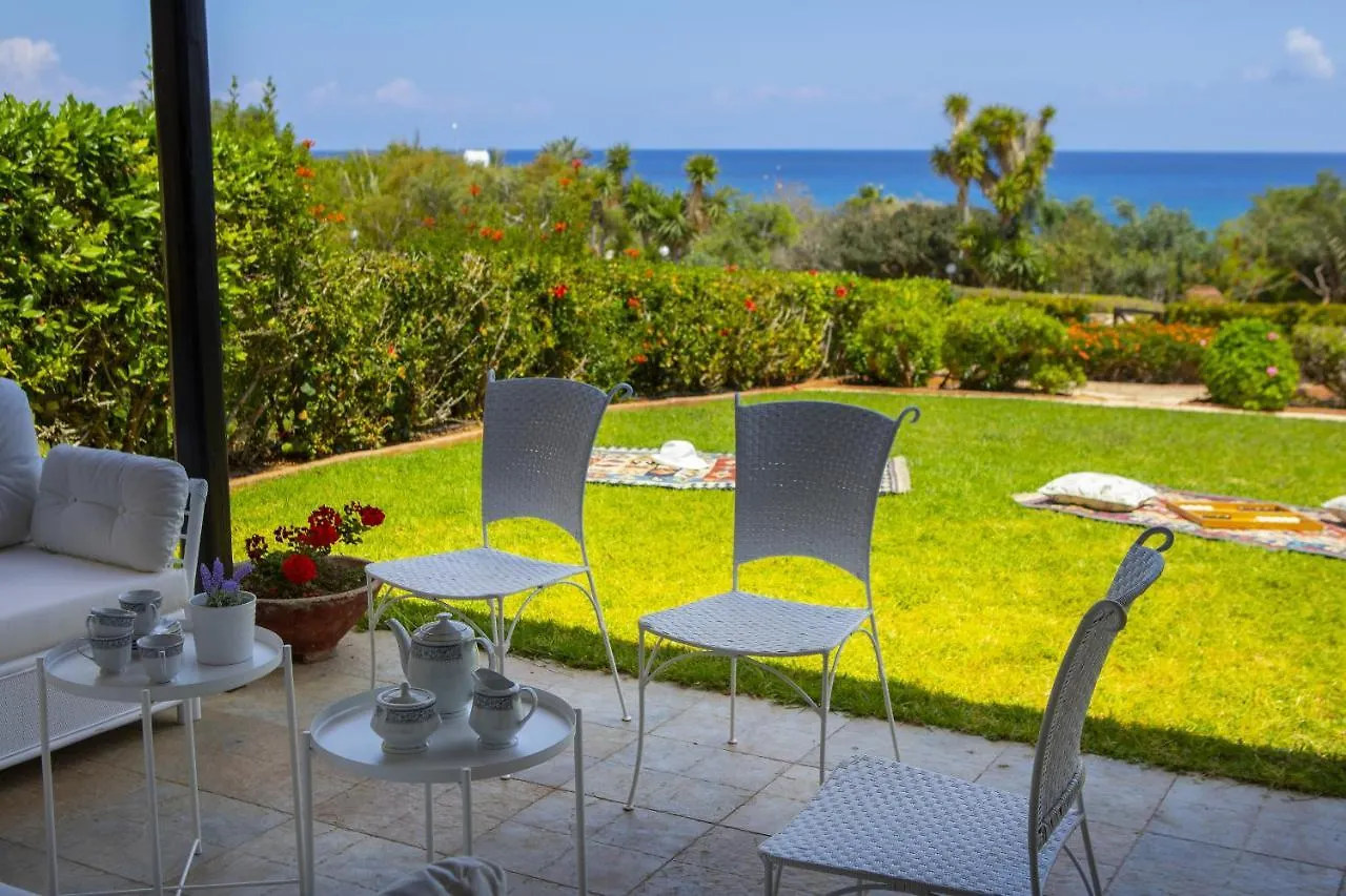 Protaras Sirina Waterfront Villa 0*,